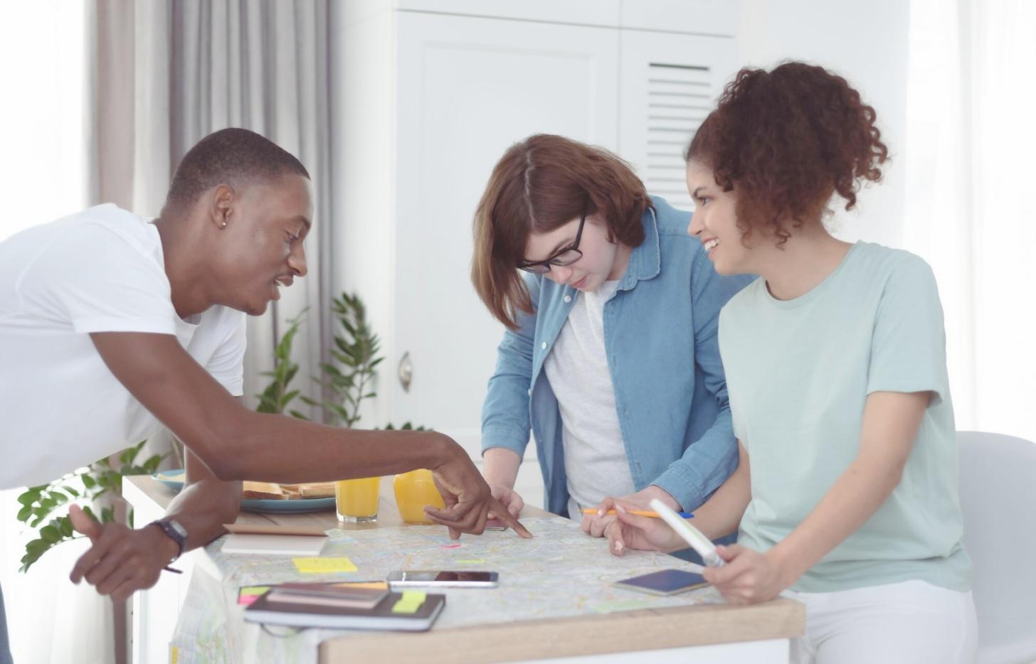 Moderne Arbeitsumgebung für Finanzberatung